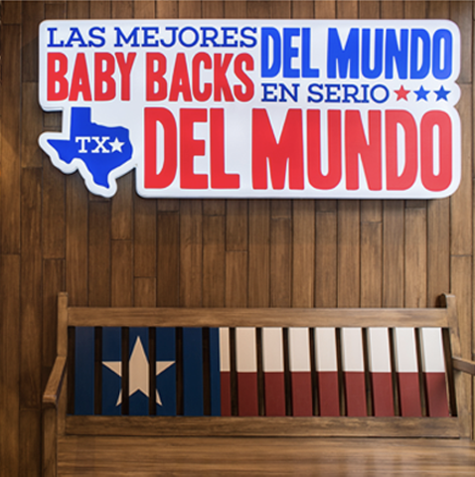 Interior de restaurante Texas Ribs
